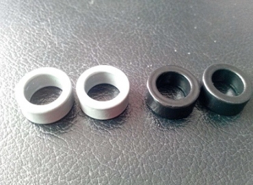 磁環(huán)電感磁芯應(yīng)該怎樣選擇？磁環(huán)顏色以及材質(zhì)之間有什么聯(lián)系？